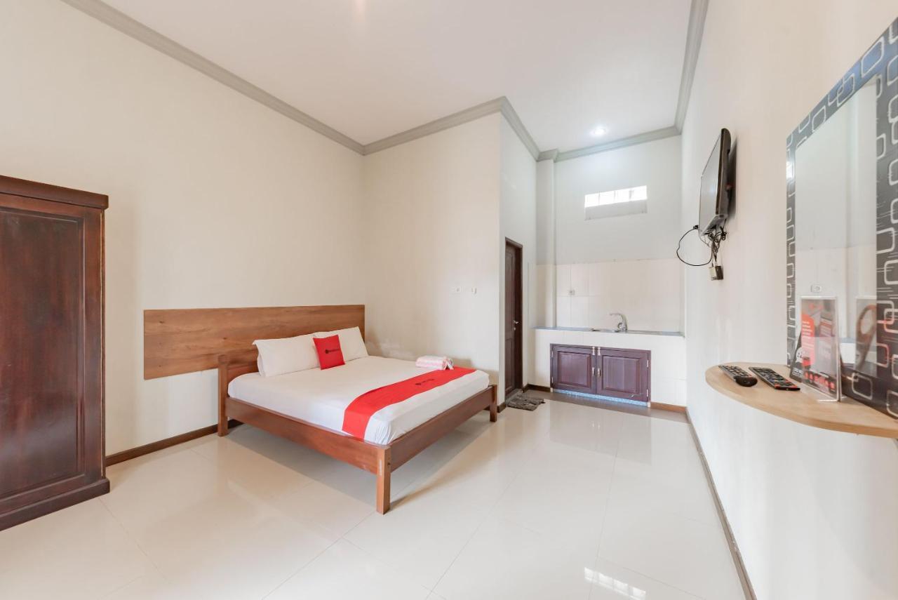 Hotel Reddoorz Near Gor Sempaja Samarinda Exteriér fotografie
