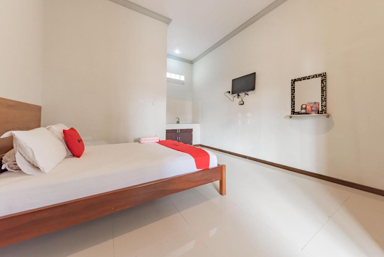 Hotel Reddoorz Near Gor Sempaja Samarinda Exteriér fotografie